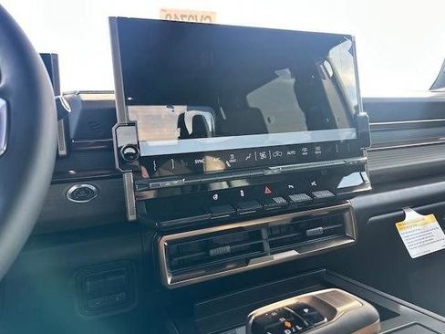 New 2025 GMC Hummer EV 3X image 23