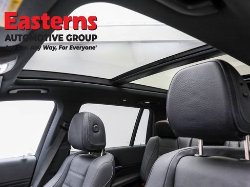 Used 2024 Mercedes-Benz GLS 450 4MATIC image 87