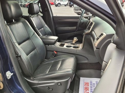Used 2017 Jeep Grand Cherokee Limited w/ Luxury Group II image 16