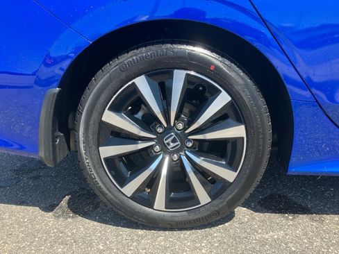 Certified 2023 Honda Civic EX image 27