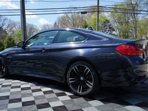 Used 2016 BMW M4 Coupe w/ Executive Package RWD image 10