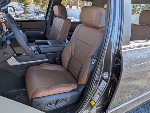 New 2026 Toyota Tundra 1794 Edition AWD/4WD image 7