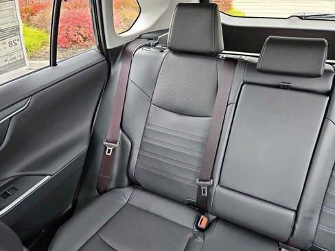 New 2025 Toyota RAV4 Limited image 12