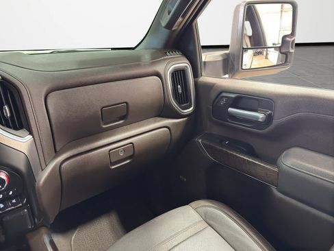 Used 2023 GMC Sierra 2500 Denali w/ Denali Ultimate Package image 21