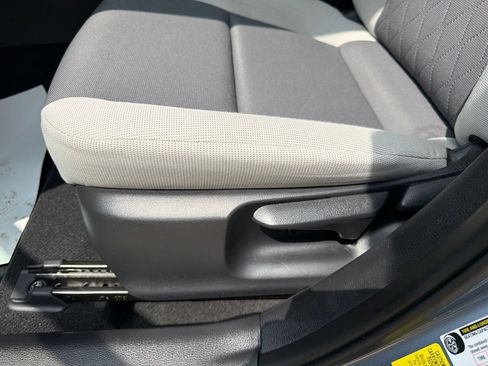 Used 2023 Toyota Corolla LE w/ Carpet Mat Package (TMS) FWD image 10