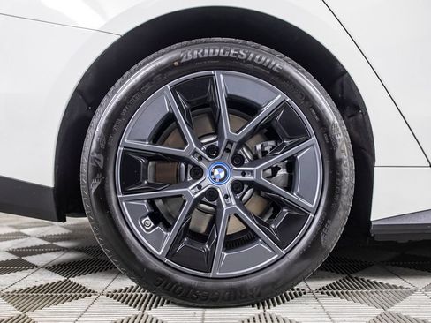 Used 2023 BMW i4 eDrive35 w/ Premium Package RWD image 41