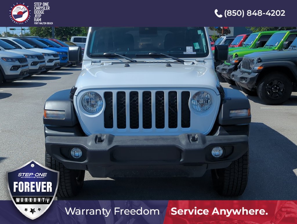 Used 2024 Jeep Wrangler Unlimited Sport AWD/4WD image 9