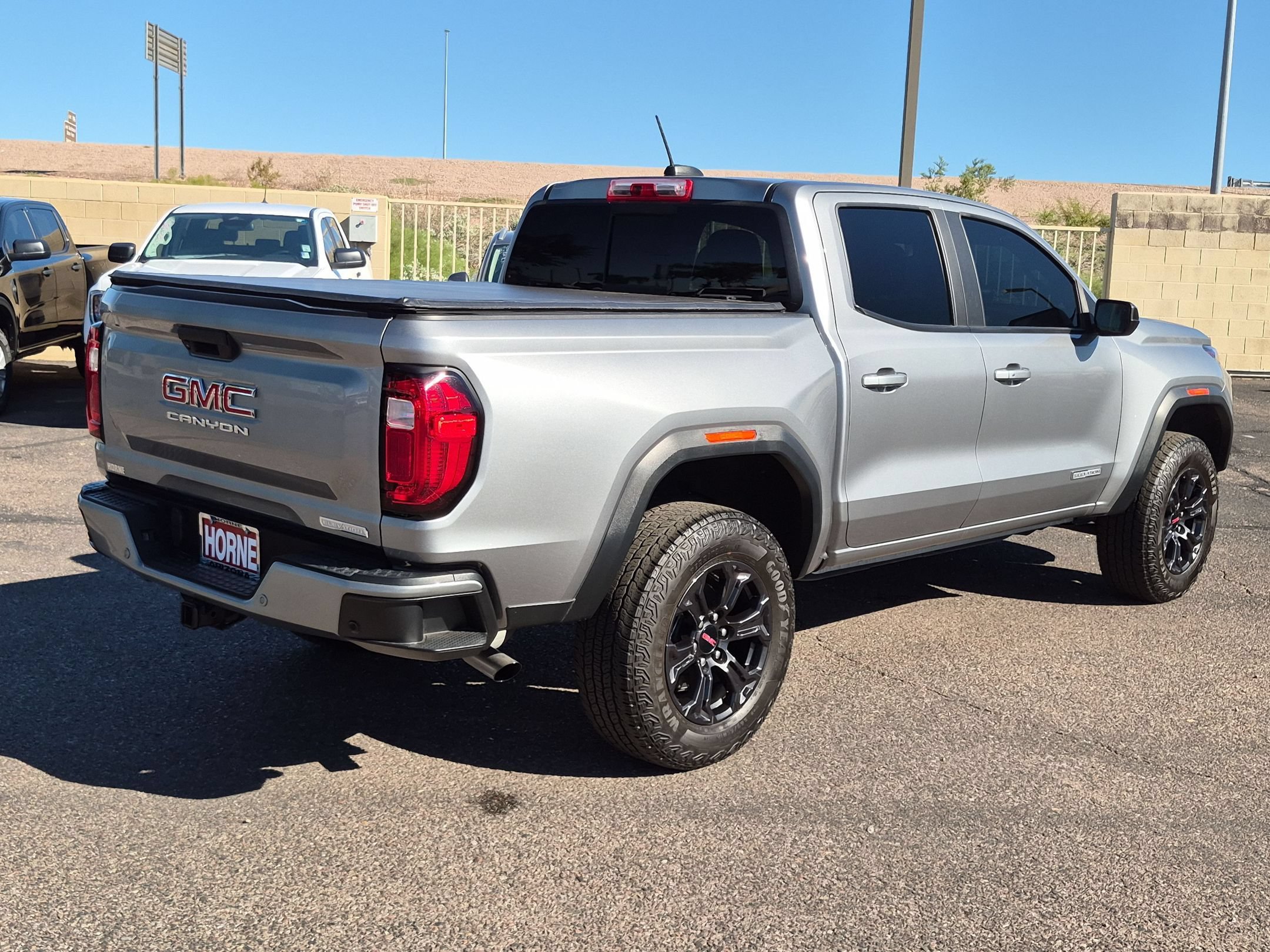 Used 2025 GMC Canyon Elevation RWD image 5
