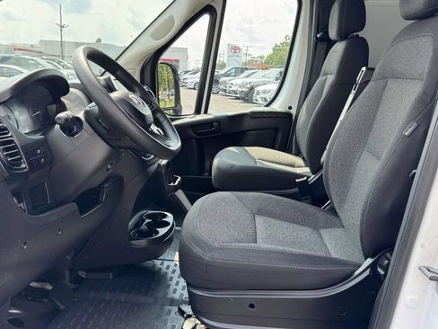 Used 2023 RAM ProMaster 2500 FWD image 19