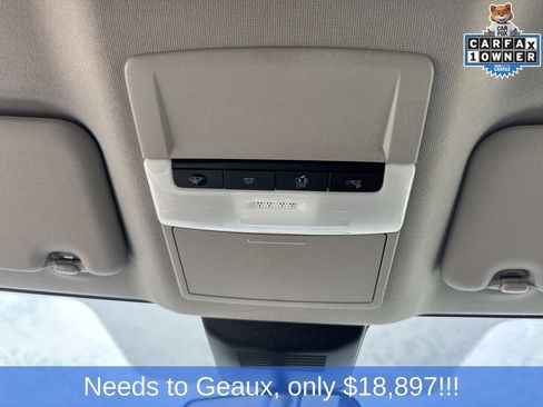 Used 2025 Nissan Sentra SV FWD image 48