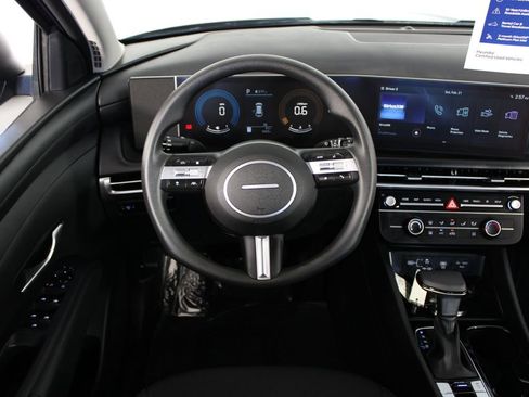 Certified 2026 Hyundai Tucson SE image 21
