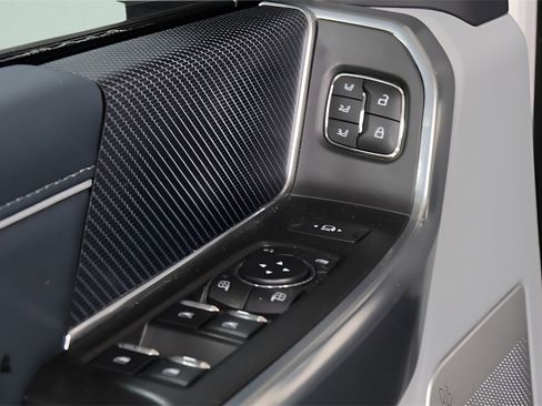 Used 2024 Ford F350 Limited w/ FX4 Off-Road Package image 22