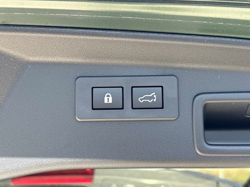 New 2026 Subaru Outback Limited AWD/4WD image 13