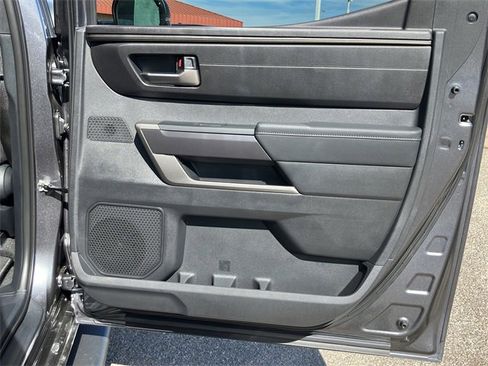 New 2026 Toyota Tundra SR5 image 15