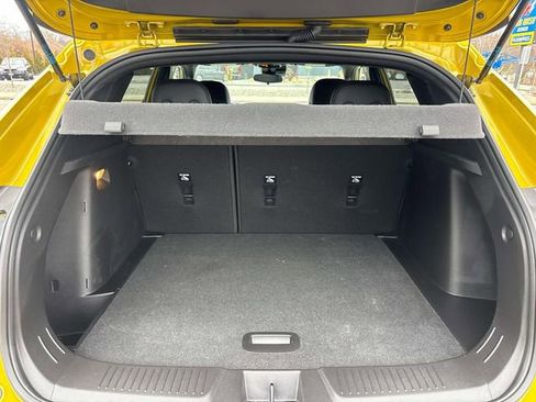 Used 2024 Chevrolet Trax RS w/ Driver Confidence Package image 14