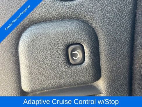 Used 2018 Dodge Durango R/T w/ Technology Group image 26