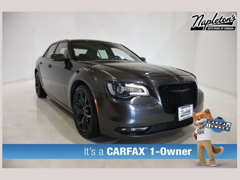 Used 2023 Chrysler 300 S image 1