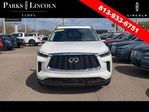 Used 2025 INFINITI QX60 Pure image 2