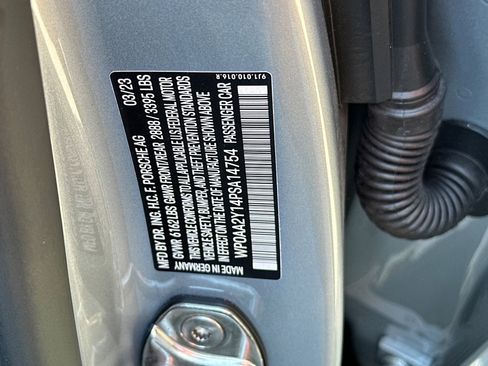 Used 2023 Porsche Taycan image 38