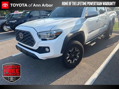 Used 2021 Toyota Tacoma TRD Off-Road w/ Technology Package AWD/4WD image 1