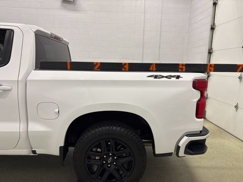 Used 2025 Chevrolet Silverado 1500 RST AWD/4WD image 12