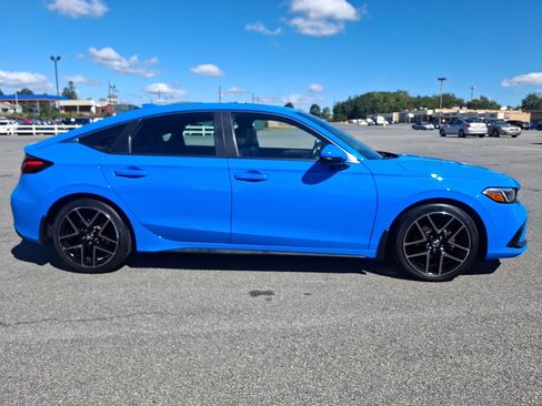 Used 2022 Honda Civic Sport Touring image 7