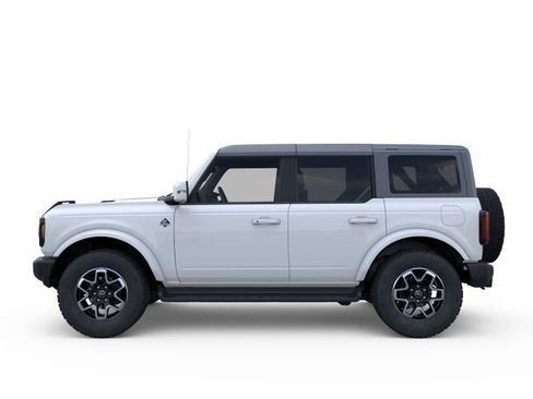 New 2025 Ford Bronco Outer Banks image 4