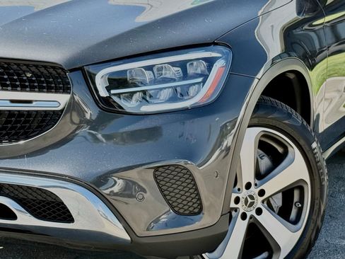 Used 2020 Mercedes-Benz GLC 300 4MATIC Coupe image 3