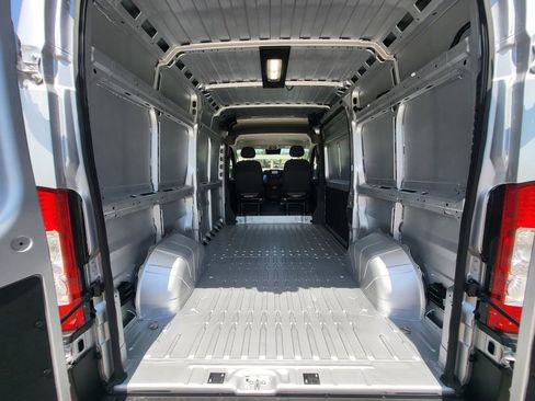 New 2025 RAM ProMaster 1500 w/ Convenience Group image 9
