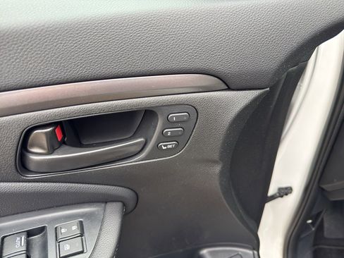 Used 2023 Honda Passport EX-L image 14