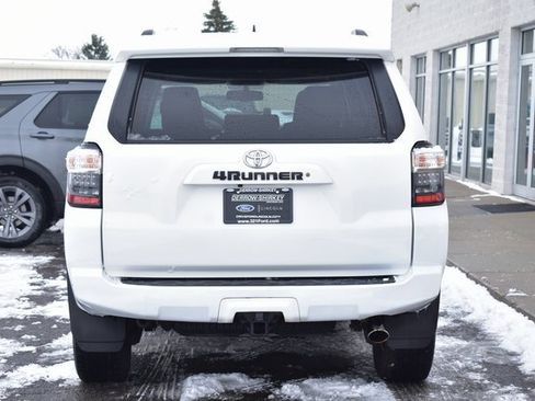 Used 2019 Toyota 4Runner SR5 Premium image 5
