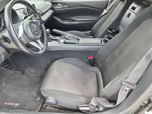 Used 2016 MAZDA MX-5 Miata Sport RWD image 14