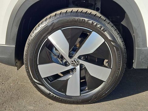 Used 2023 Volkswagen Taos S w/ Driver Assistance Package image 13