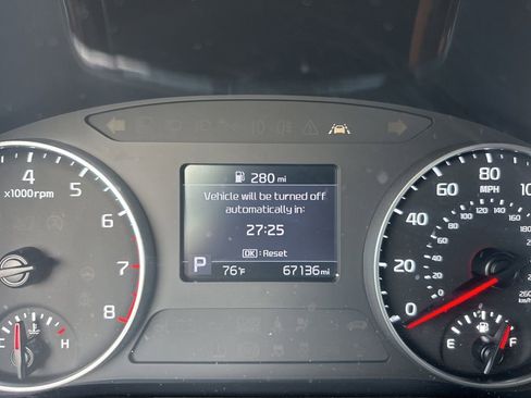 Used 2022 Kia Seltos S FWD image 19