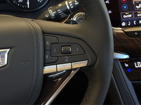 New 2025 Cadillac XT6 Premium Luxury w/ Platinum Package image 30