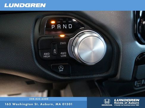 Used 2024 RAM 1500 Laramie image 25