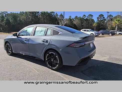 New 2026 Nissan Sentra SR image 27