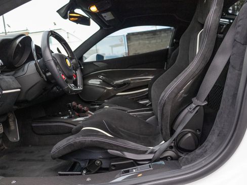 Used 2020 Ferrari 488 Pista Coupe image 42