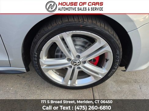Used 2015 Volkswagen Jetta GLI SE FWD image 23