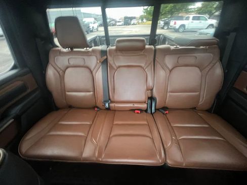 Used 2022 RAM 1500 Limited w/ Off Road Group image 5