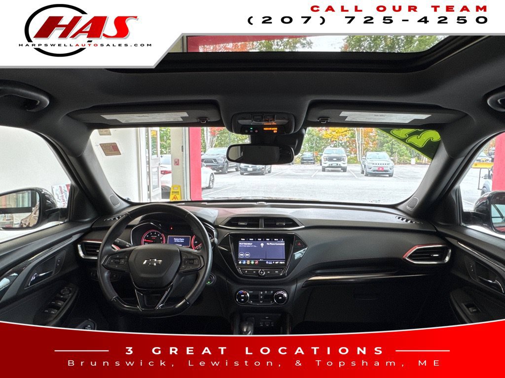 Used 2021 Chevrolet TrailBlazer RS w/ Sun and Liftgate Package AWD/4WD image 11