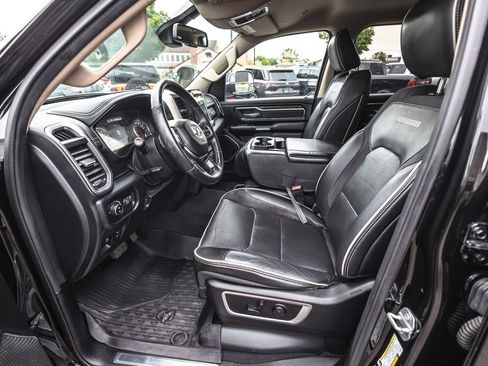 Used 2019 RAM 1500 Laramie AWD/4WD image 19