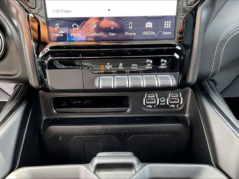 Used 2022 RAM 1500 Limited AWD/4WD image 39