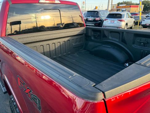 Used 2016 Ford F150 Lariat w/ Equipment Group 502A Luxury image 23