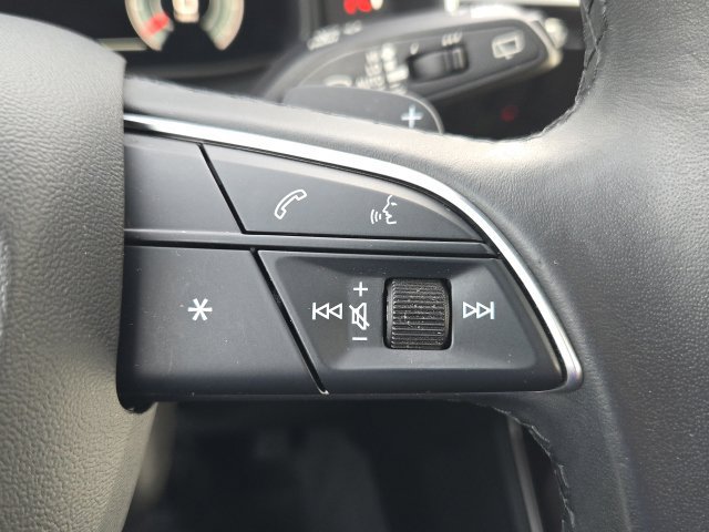 Used 2022 Audi Q8 Prestige w/ Prestige Package AWD/4WD image 15