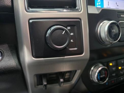 Used 2019 Ford F450 Platinum w/ Platinum Ultimate Package AWD/4WD image 34