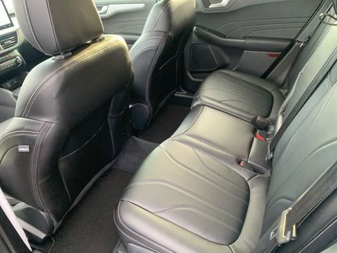 New 2026 Ford Escape SE w/ PHEV Premium Package image 18