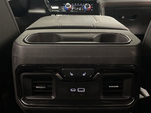 Used 2023 GMC Sierra 1500 AT4 image 37