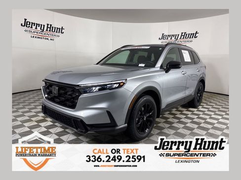 Used 2025 Honda CR-V Sport image 1