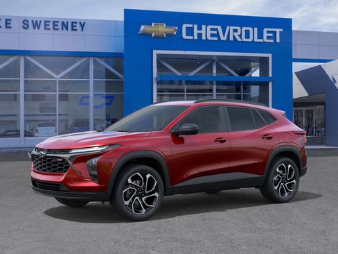 New 2026 Chevrolet Trax RS w/ Sunroof Package image 2